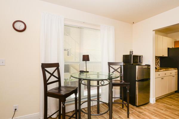 Regency Manor, 731 Hummingbird Way #1, North Palm Beach, Florida 33408, image 1