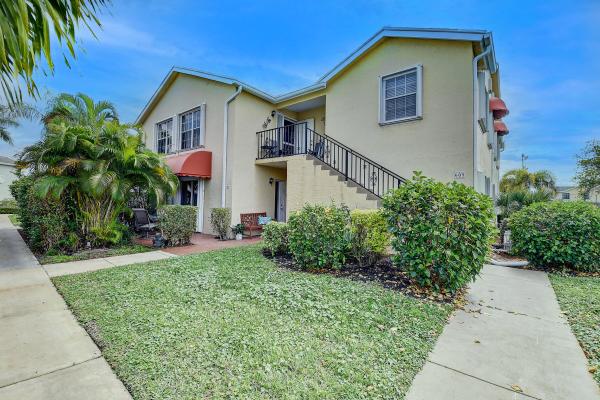 Waterside Village Of Palm Beach, 604 Waterside Dr, Hypoluxo, Florida 33462, image 2