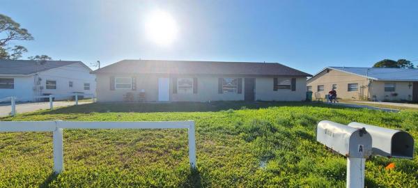 San Lucie Plaza, 2821 Jefferson Pkwy, Fort Pierce, Florida 34946, image 1