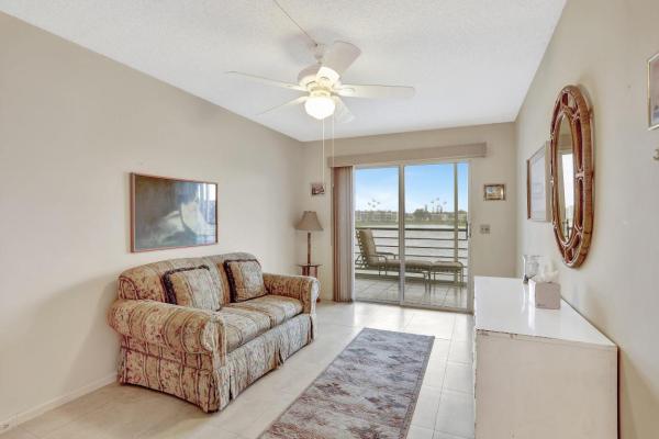 Cornwall At Century Village, 2037 Cornwall B, Boca Raton, Florida 33434, image 1