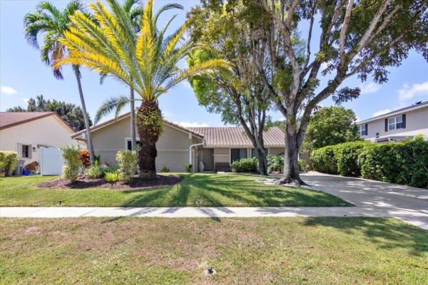Amberwoods, 21565 Eucalyptus Way, Boca Raton, Florida 33433, image 1