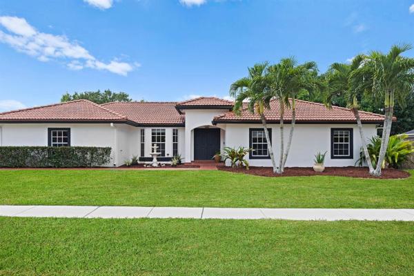 Equestrian Walk Of Greenview Shores 2, 2945 Bolton Court Ct, Wellington, Florida 33414, image 1