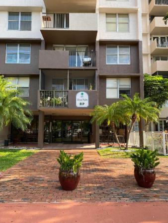 Island Club, 777 S Federal Hwy #RP215, Pompano Beach, Florida 33062, image 1