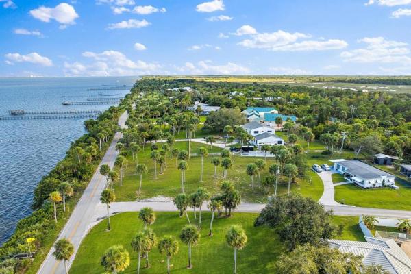 Rio Vista, 3201 S Indian River Dr, Fort Pierce, Florida 34982, image 1