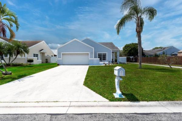 Waterchase West, 8639 Spring Valley Dr, Boynton Beach, Florida 33472, image 1