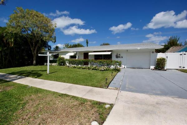Ridgewood, 41 Willow Rd, Tequesta, Florida 33469, image 1