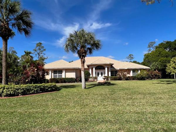 Paddock Park 1 Of Wellington, 103 Squire Dr, Wellington, Florida 33414, image 2