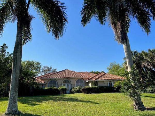 Paddock Park 2 Of Wellington, 14337 Draft Horse Ln, Wellington, Florida 33414, image 1