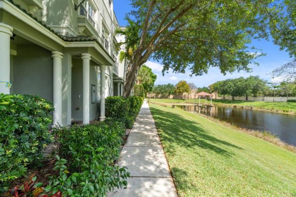 Fairfield Gardens, 1880 NW 9th St, Boca Raton, Florida 33486, image 1