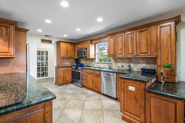 Meadowlark, 11359 Meadowlark Cir, Boynton Beach, Florida 33436, image 2