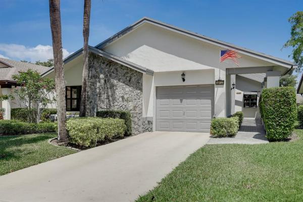Fairmont Place, 4912 Boxwood Cir, Boynton Beach, Florida 33436, image 1
