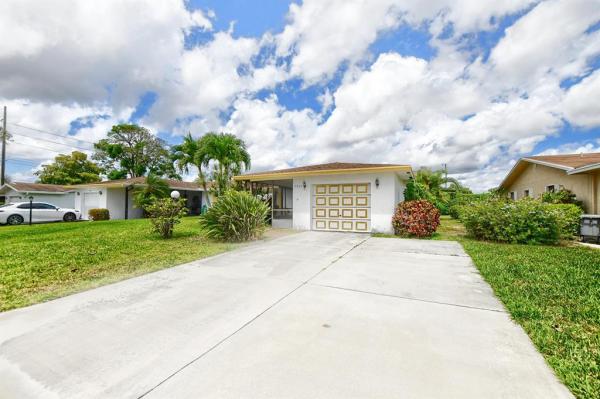 Delray Villas 1, 5931 Los Alamos Ln, Delray Beach, Florida 33484, image 1