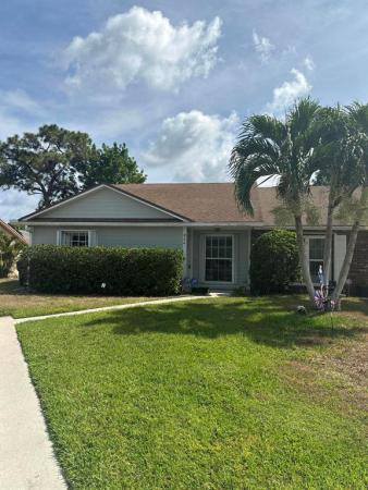Guilford Villas, 824 Peppertree Ct, Wellington, Florida 33414, image 1