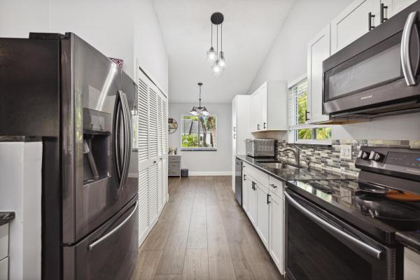 Carriage Gate, 9754 Nickels Blvd #205, Boynton Beach, Florida 33436, image 2