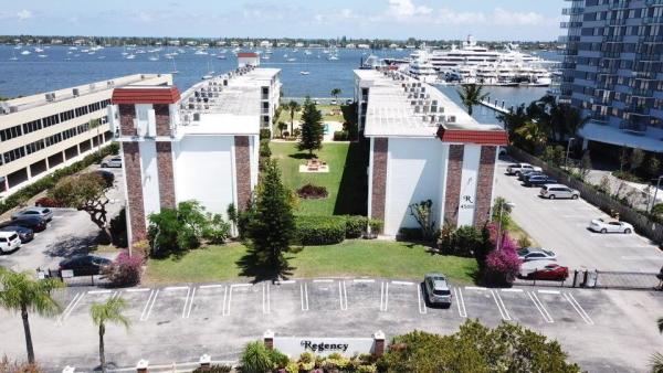 Regency Surf & Racquet Club, 4500 N Flagler Dr #A16, West Palm Beach, Florida 33407, image 1