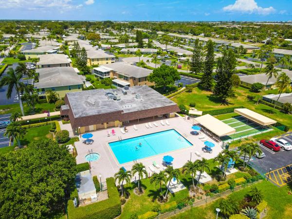 The Pines Of Delray, 1151 Calamondin Ter #101, Delray Beach, Florida 33445, image 3
