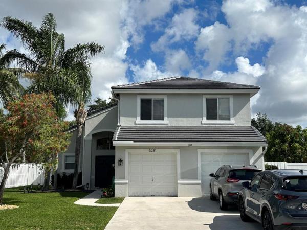 Oakmont Village, 5281 Oakmont Village Cir, Lake Worth Beach, Florida 33463, image 1