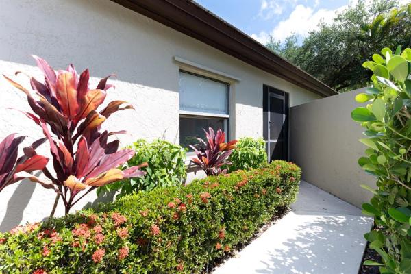 Ironwood, 63 Ironwood Way, Palm Beach Gardens, Florida 33418, image 1