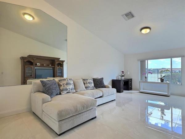 Bay Colony At Andros Isle, 8344 Fresh Crk, West Palm Beach, Florida 33411, image 1
