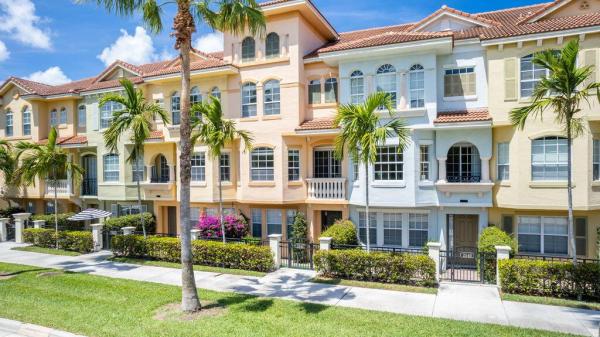 Harbour Oaks, 2542 Gardens Pkwy, Palm Beach Gardens, Florida 33410, image 1