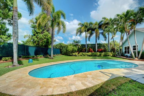 Lakes Of Lantana, 5143 Whitewood Way, Lake Worth, Florida 33467, image 1