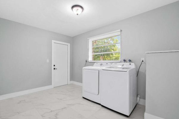 Delray Manors, 670 Enfield St, Boca Raton, Florida 33487, image 2