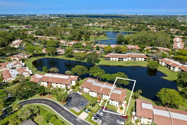 Glades Of Boca Lago, 21757 Arriba Real, Boca Raton, Florida 33433, image 1