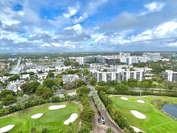 Coronado Tower 2, 20301 W Country Club Dr #2521, Aventura, Florida 33180, image 1