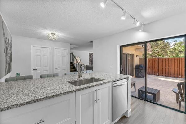 Delray Oaks West, 2931 SW 22nd Cir #31-C, Delray Beach, Florida 33445, image 1