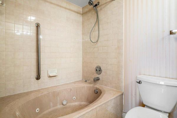 Banyan Lake, 8344 Trent Ct #D, Boca Raton, Florida 33433, image 1