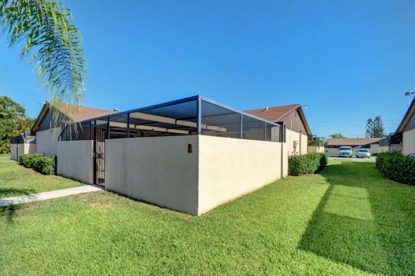 Lake Pine Estates, 4781 Sunny Palm Cir #B, West Palm Beach, Florida 33415, image 1