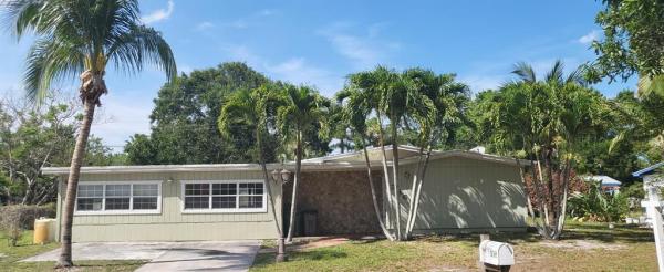 Palm Gardens, 336 Hosbine St, Fort Pierce, Florida 34982, image 1