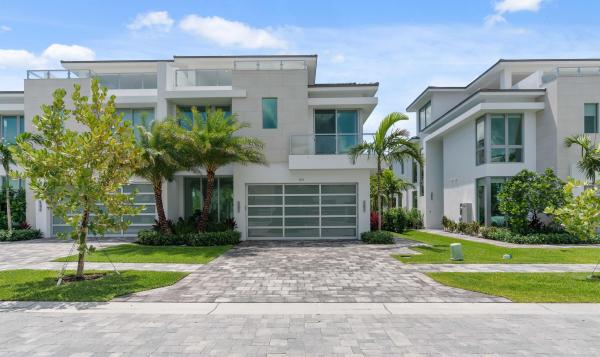 Ocean One, 414 Ocean One Ln, Juno Beach, Florida 33408, image 1