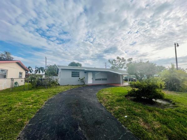 Esquire Lake Estates, 2501 NW 12th St, Pompano Beach, Florida 33069, image 1