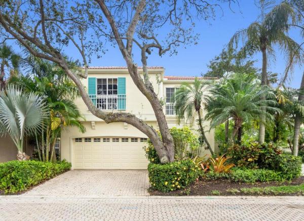 Villa D'Este, 49 Via Del Corso, Palm Beach Gardens, Florida 33418, image 1