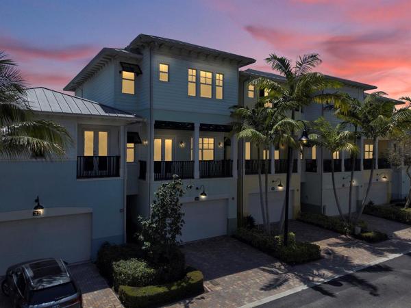 The Residences At Latitude Delray Beach, 214 S Latitude Cir, Delray Beach, Florida 33483, image 1