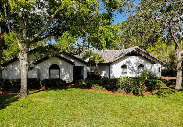 Country Club Estates Parc, 1409 SW Osprey Cv, Port St. Lucie, Florida 34986, image 1