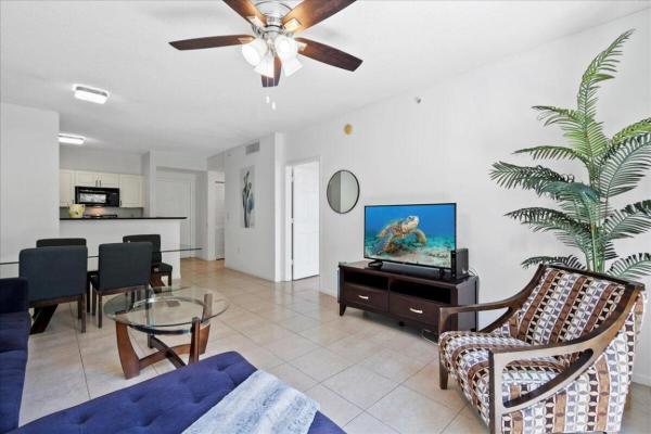 The Courtyards In CityPlace, 630 S Sapodilla Ave #320, West Palm Beach, Florida 33401, image 2