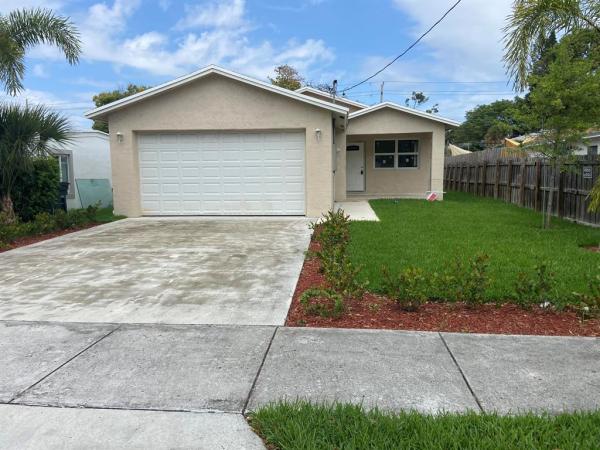Lincoln Court, 171 NE 15th Ter, Boca Raton, Florida 33432, image 1