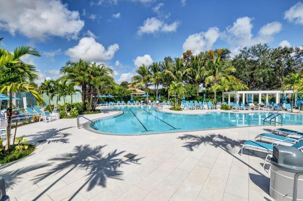 Westgate At Hunters Run, 15 Westgate Ln #15D, Boynton Beach, Florida 33436, image 2