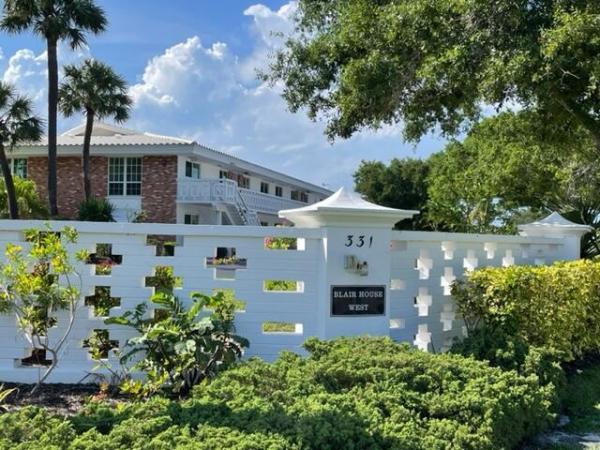 Blair House West, 331 Tequesta Dr #120, Tequesta, Florida 33469, image 1