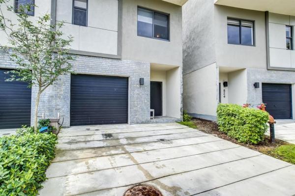 Koi Residences & Marina, 532 SE 1st Cir #20, Pompano Beach, Florida 33060, image 1