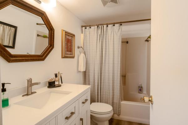 Hidden Harbour Of The Palm Beaches, 890 N Federal Hwy #402, Lantana, Florida 33462, image 3