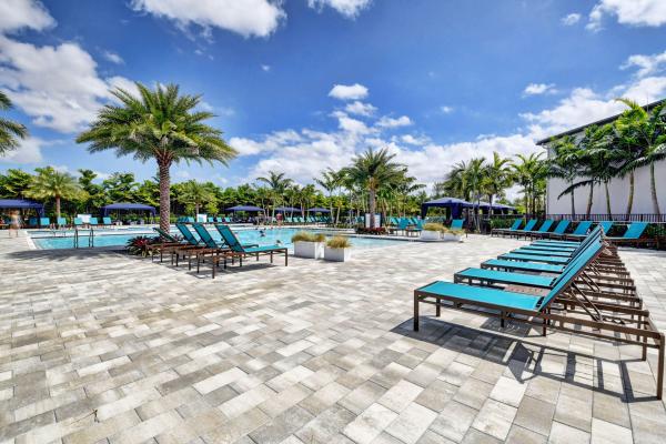 Valencia Sound, 9524 Portugese Pine Grv, Boynton Beach, Florida 33473, image 1