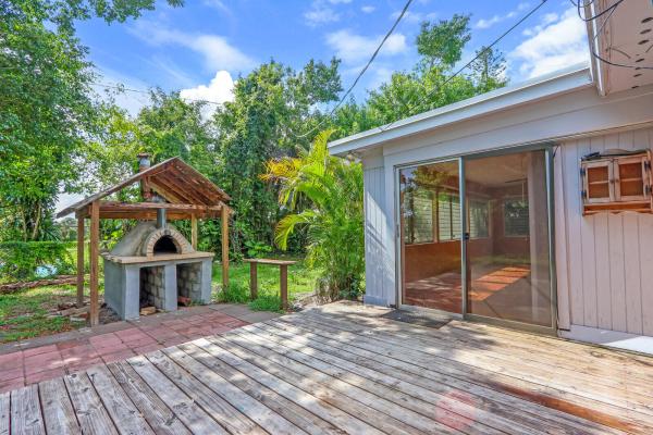 Lake Park Residential, 809 Poplar Dr, Lake Park, Florida 33403, image 1