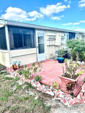 Barkley At Cresthaven Villas, 2561 Barkley Dr W #F, West Palm Beach, Florida 33415, image 2