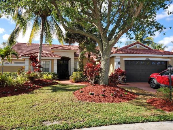 Boca Vista Estates, 9583 Lake Serena Dr, Boca Raton, Florida 33496, image 1