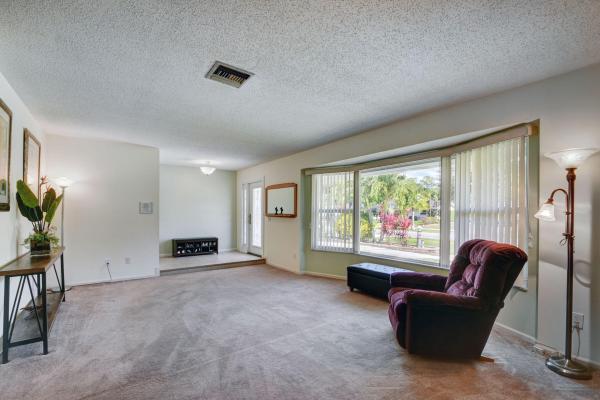 7276 Oakmont Dr, Lake Worth, Florida 33467, image 1
