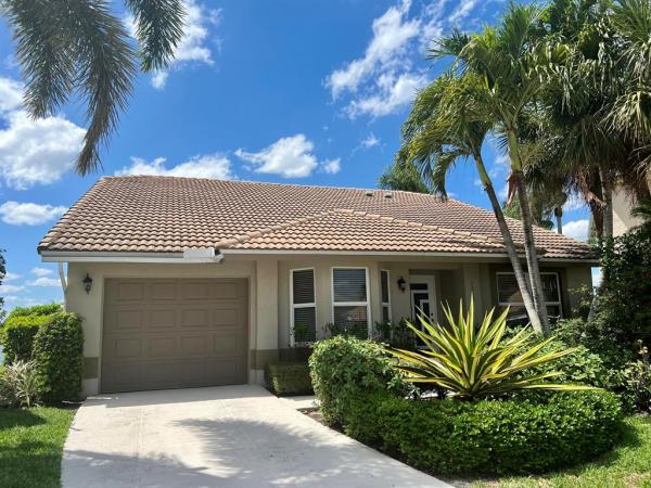 Harbour Point At Lake Charleston, 7312 Heathley Dr, Lake Worth Beach, Florida 33467, image 1