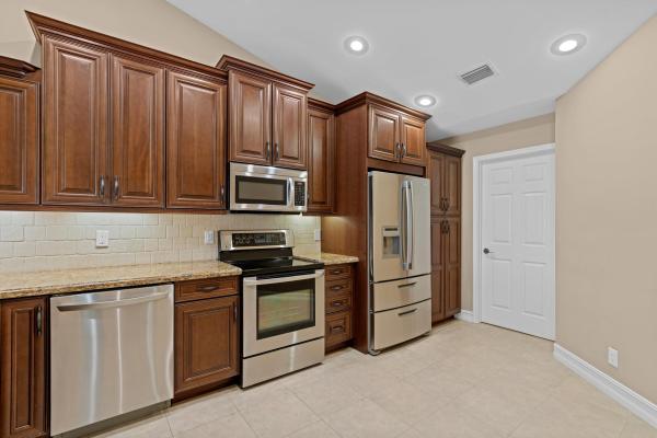 Windwood, 378 Driftwood Ter, Boca Raton, Florida 33431, image 3